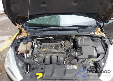 2016 Ford Focus Se z USA, uszkodzony, nr VIN 1FADP3F24GL262223